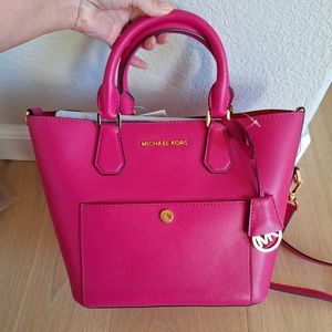 New Michael Kors Saffiano Leather Greenwich Crossbody Tote Bag Raspberry